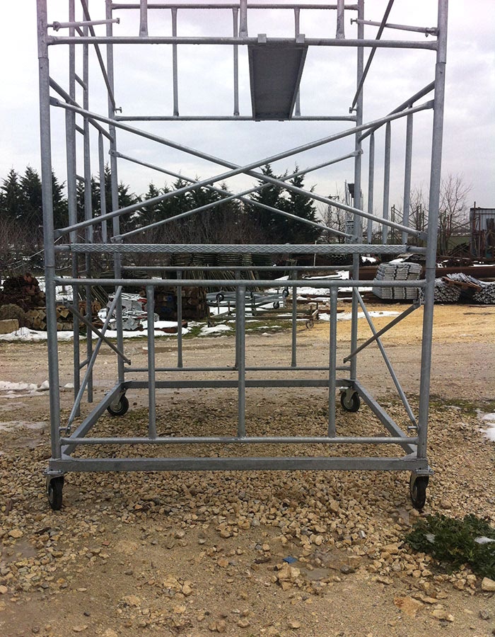 Mobil Tekerlekli İskele